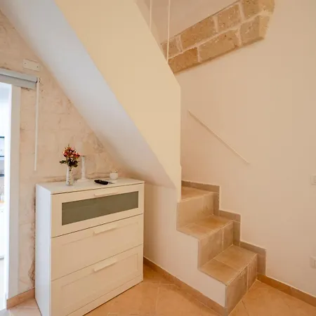 Velvet Queen * Ostuni